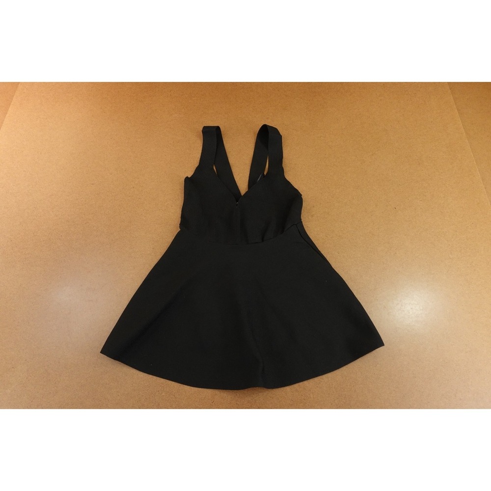 Mango Womens Size Medium Black Fine Knit Sleeveless Peplum Top NWT